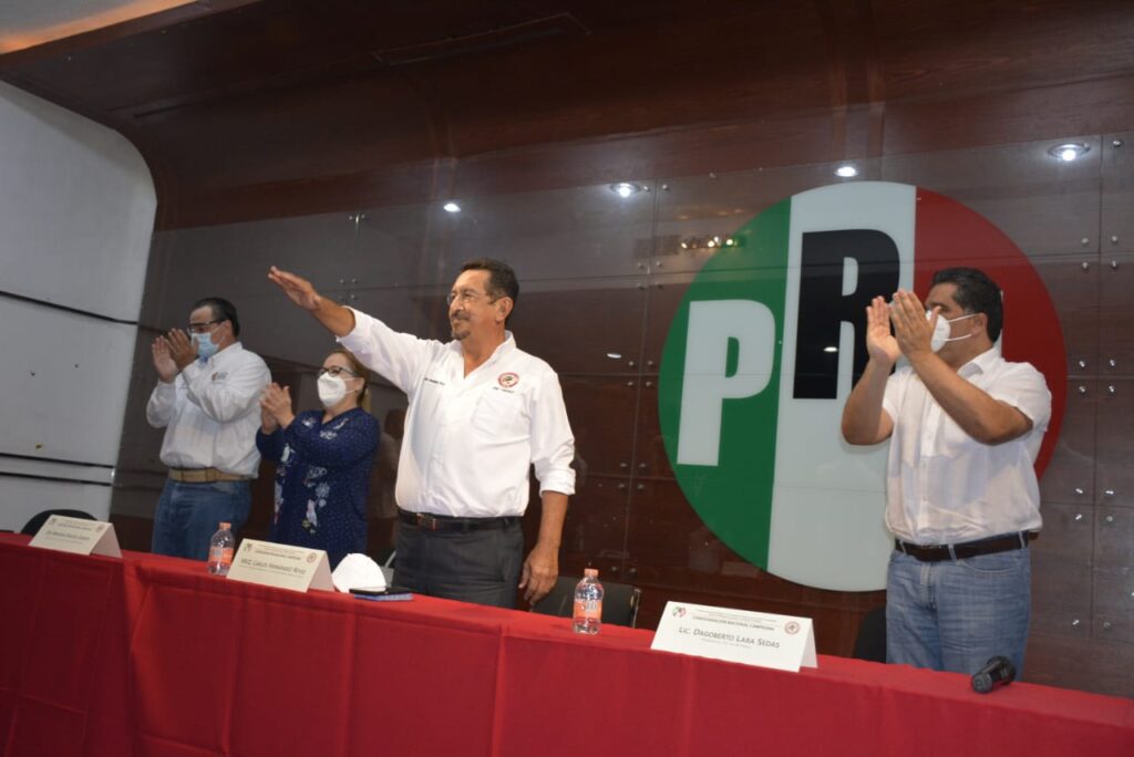 Nuevo líder de la CNC llega debilitado