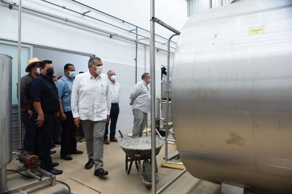 E4F5VszUcAgJ5rH-1200x800