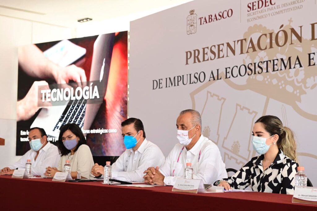 FOTO GOBERNADOR- (8)