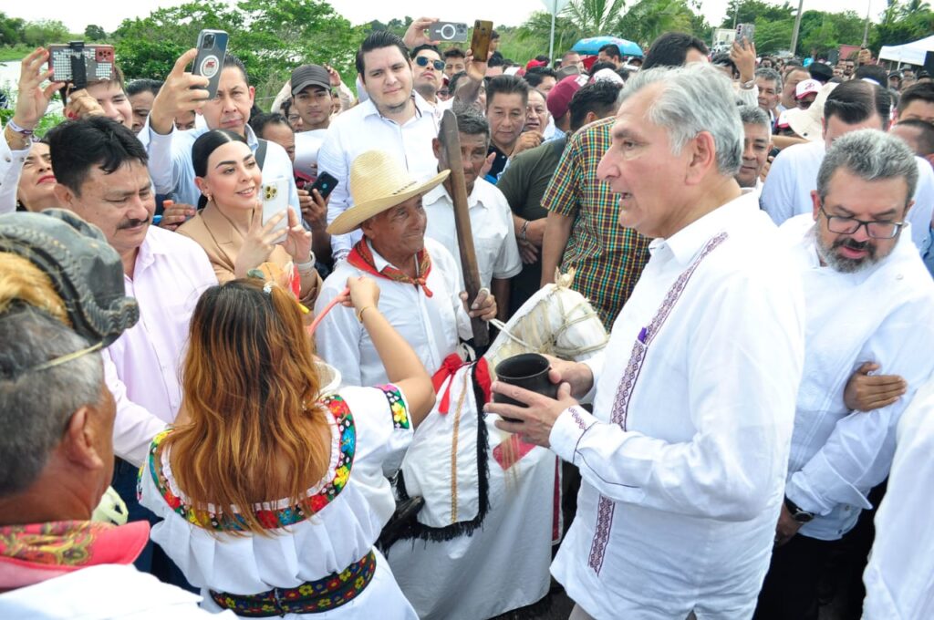 FOTO ADÁN AUGUSTO (2)