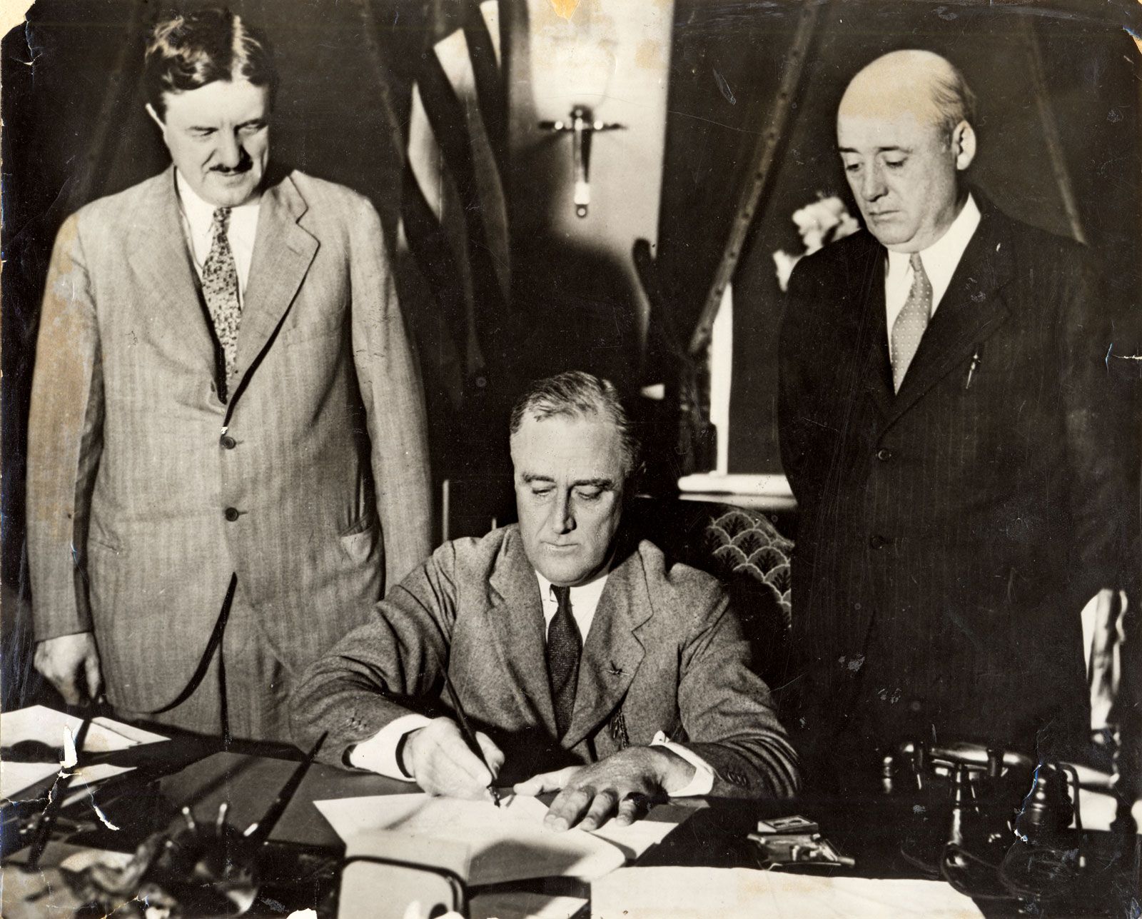 Franklin-D-Roosevelt-Clarence-Drill-law-Sam-June-16-1933